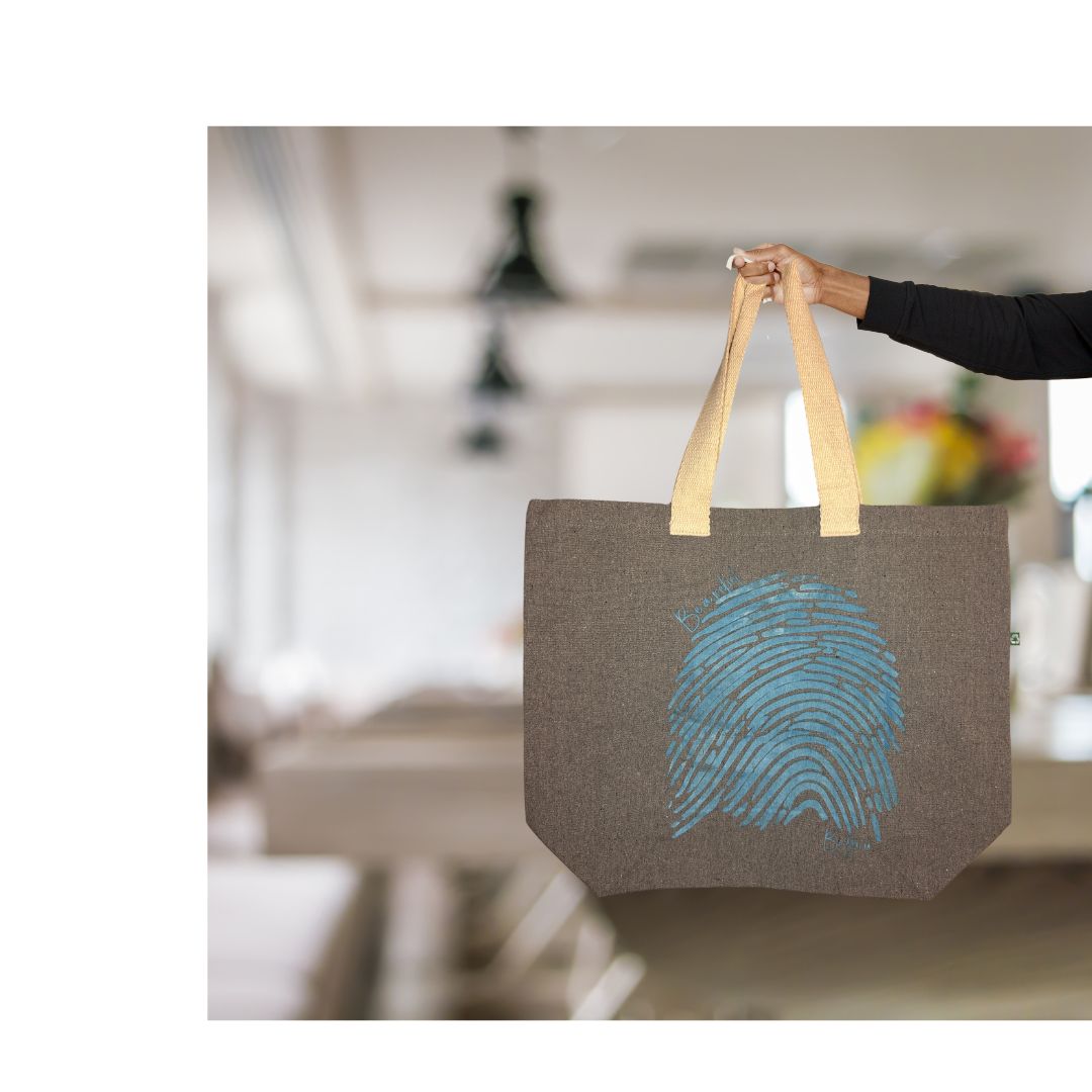 Large Totebag - Be a Rebel/ Grand sac fourre-tout Be a rebel
