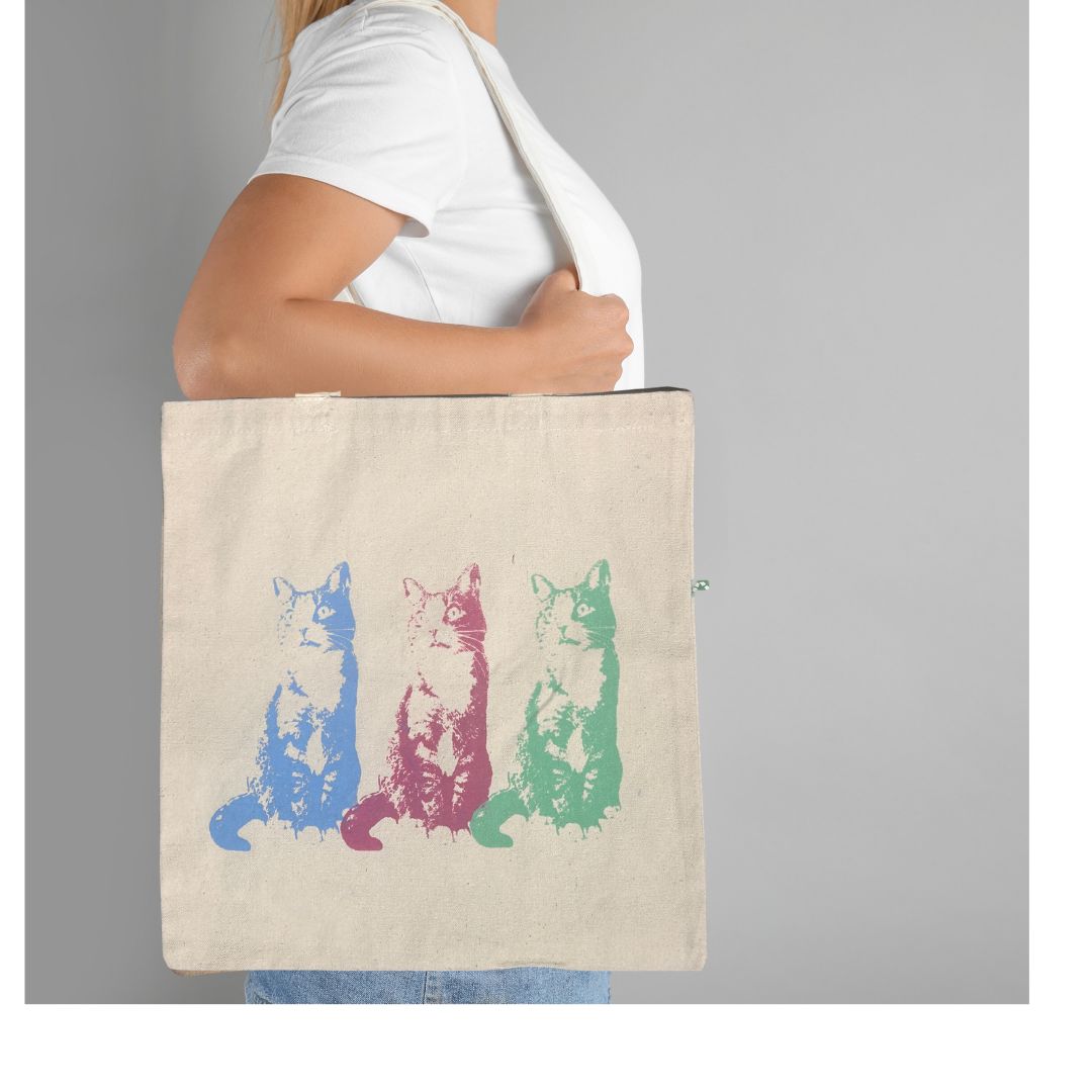 Junebug Collection - Small Totebag - 3 cats (blue,pink and green #2)/ Sac fourre-tout 3 chats de grandeur petit #2