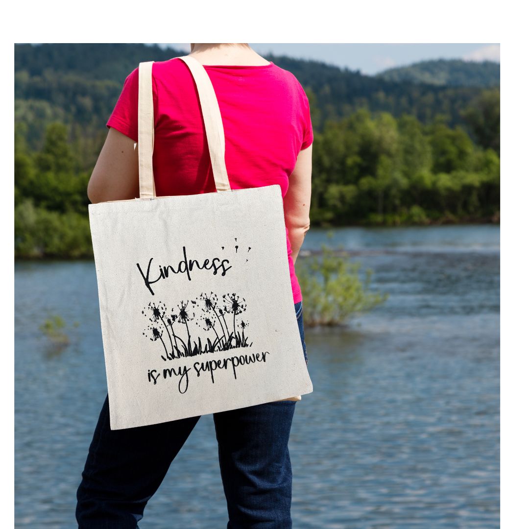 Small Totebag - kindness in my superpower/ Petit sac fourre-tout kindness is my superpower