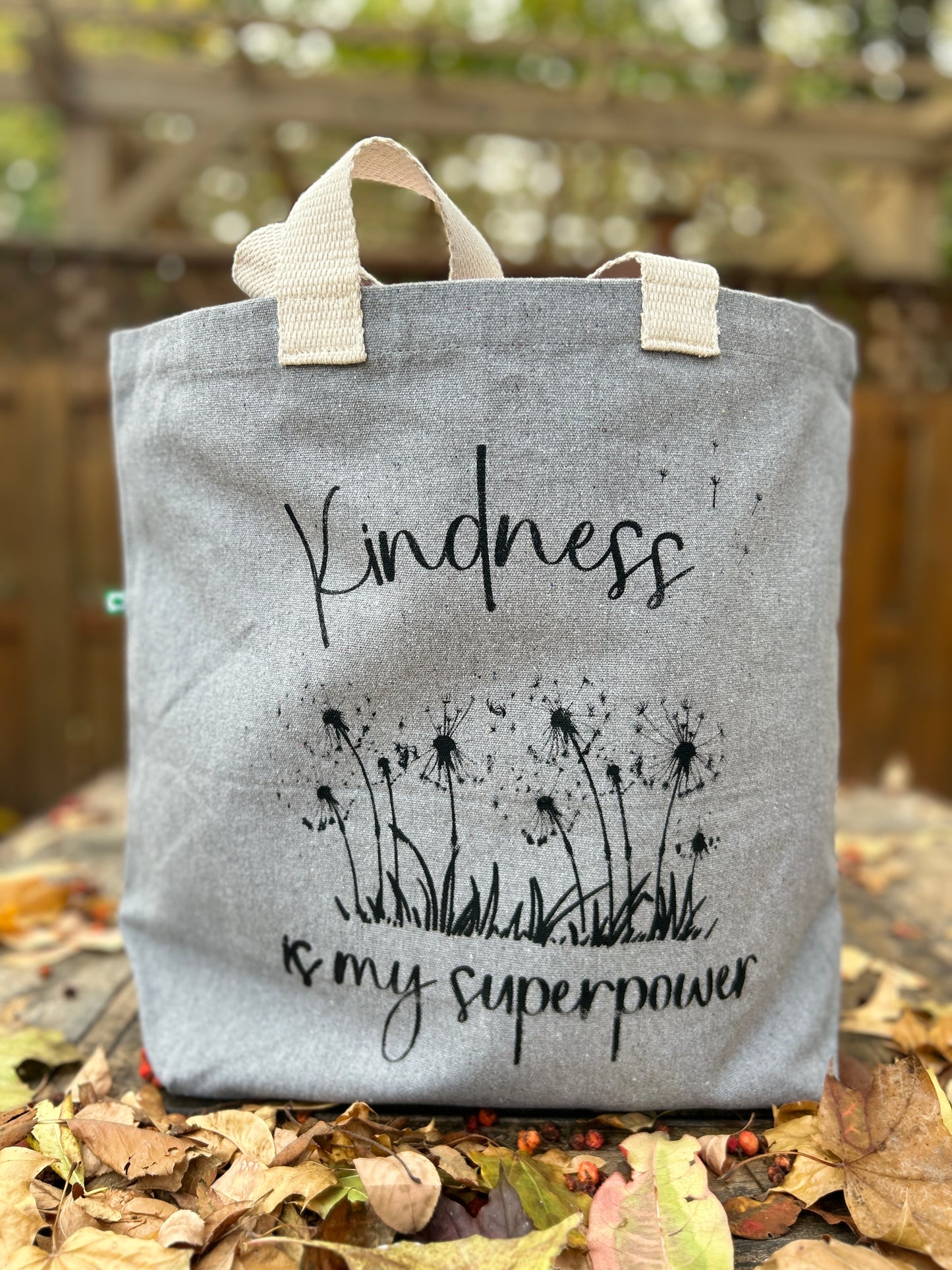 Large Totebag - Kindness is my superpower/ Grand sac fourre-tout - Kindness is my superpower