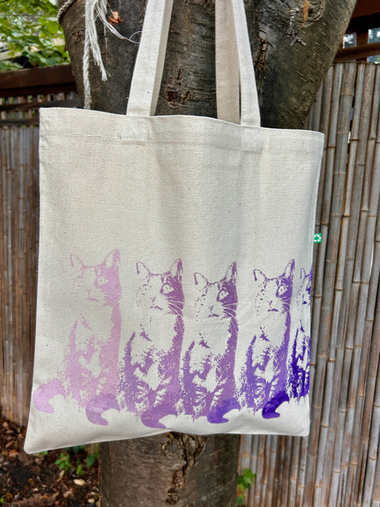 Junebug Collection - Small Totebag - cats (violet))/ Sac fourre-tout  chats violets de grandeur petit #2 (Copy)